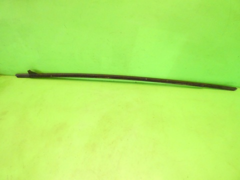 Listwa zgarniająca prawa przód 8P3837478C AUDI A3 8P HB 3D 03-05