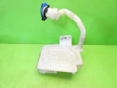 Zbiorniczek płynu spryskiwaczy 1K0955453Q AUDI A3 8P 1.6 8V 03-05