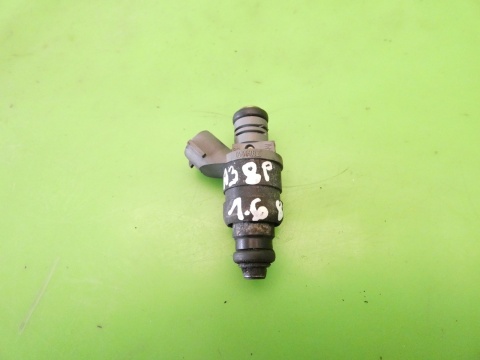 Wtrysk wtryskiwacz 06A906031BT AUDI A3 8P 1.6 8V BGU 03-05