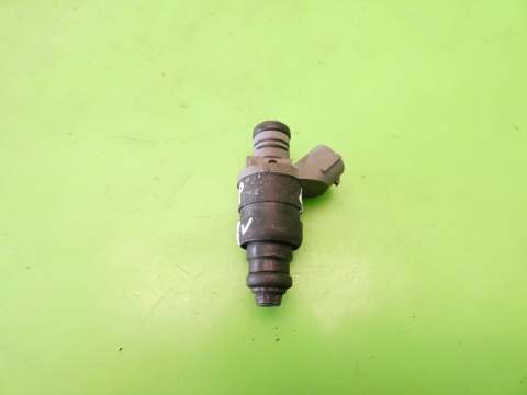 Wtrysk wtryskiwacz 06A906031BT AUDI A3 8P 1.6 8V BGU 03-05