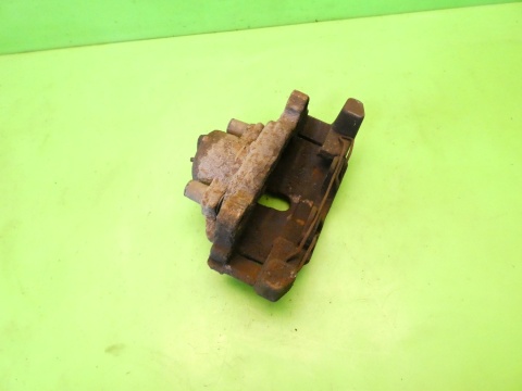 Zacisk hamulcowy prawy przód AUDI A3 8P 1.6 8V 03-05