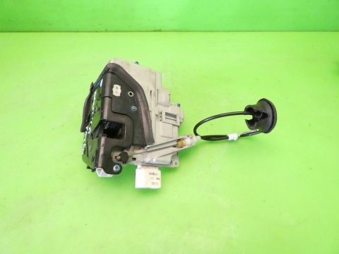 Centralny zamek lewy przód 8E1837015AA 9pin AUDI A4 B7 04-08