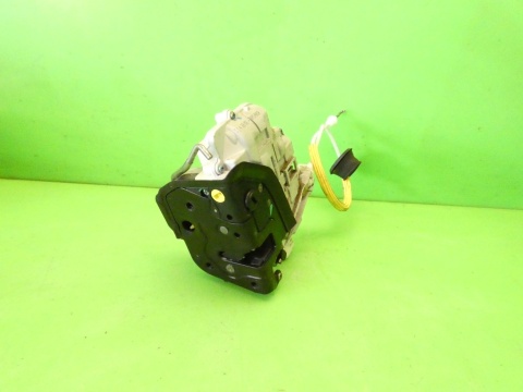 Centralny zamek lewy tył 8E0839015AA 8pin AUDI A4 B7 04-08