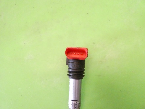 Cewka zapłonowa U5013 R0501S00500 ngk AUDI A4 B7 2.0 ALT 04-08