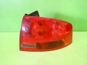 Lampa prawa tył w błotnik 8E5945096 hella AUDI A4 B7 SEDAN 04-08