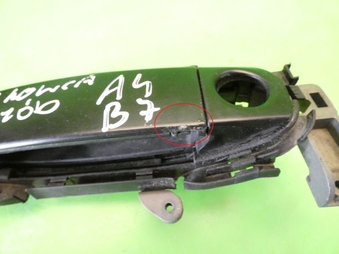 Klamka zewnętrzna lewa przód LZ9Y AUDI A4 B7 04-08