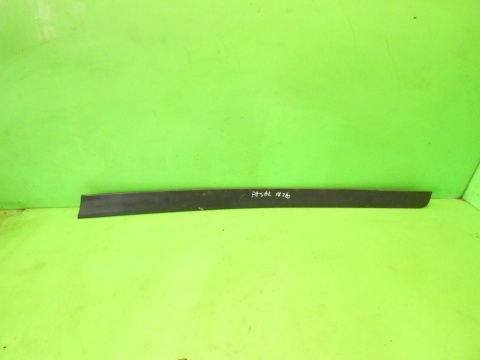 Listwa drzwiowa prawa przód dół 8E0853960 AUDI A4 B6 5D 00-04