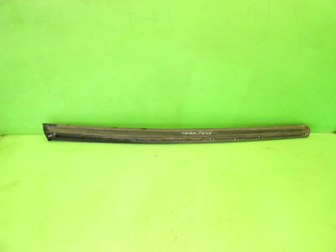 Listwa drzwiowa prawa przód dół 8E0853960 AUDI A4 B6 5D 00-04