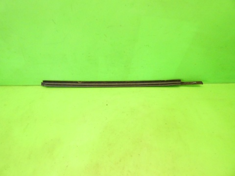 Listwa zgarniająca lewa tył FIAT SEDICI I FL 09-14