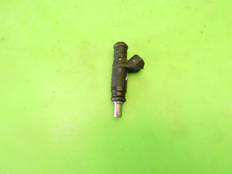 Wtrysk wtryskiwacz 06B133551T AUDI A4 B7 2.0 ALT 130KM 04-08