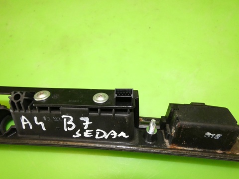 Blenda mikrostyk listwa klapy tył 8E0827574C AUDI A4 B7 SEDAN 04-08