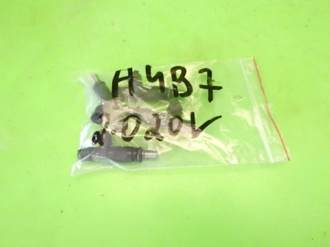 Wtrysk wtryskiwacz 06B133551T AUDI A4 B7 2.0 ALT 130KM 04-08