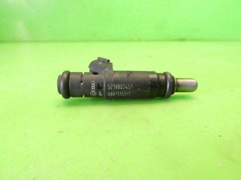 Wtrysk wtryskiwacz 06B133551T AUDI A4 B7 2.0 ALT 130KM 04-08