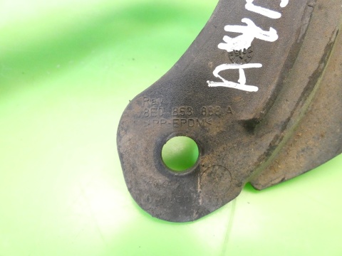 Chlapacz spoiler nadkola prawy przód 8E0853888A AUDI A4 B7 04-08