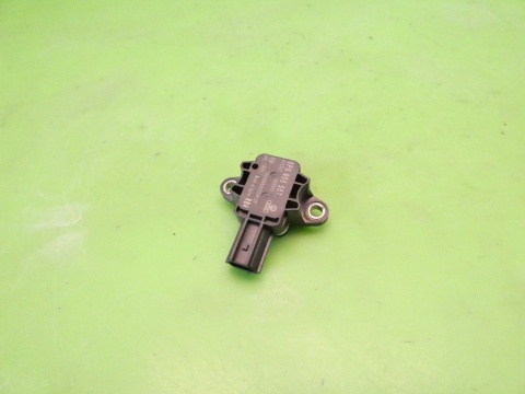 Czujnik uderzeniowy prawy 8P0955557 AUDI A4 B7 2.0 ALT 04-08