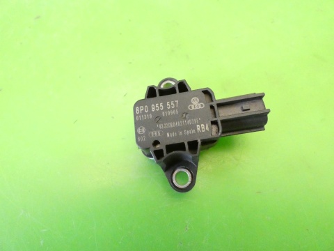 Czujnik uderzeniowy lewy 8P0955557 AUDI A4 B7 2.0 ALT 04-08