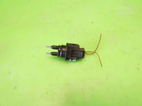 Czujnik poziomu płynu spryskiwaczy 7M0919376 AUDI A4 B7 2.0 ALT 04-08