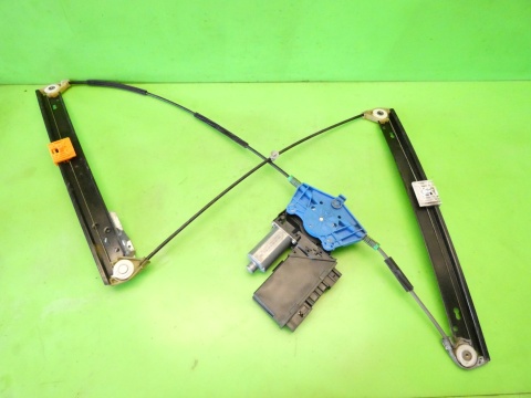 Mechanizm podnośnik szyby prawy przód 8E1959802B AUDI A4 B7 04-08