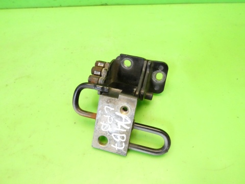 Zawias ogranicznik drzwi lewy przód dół LZ9Y 8E0831411B AUDI A4 B7 04-08