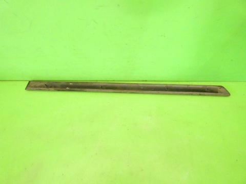 Listwa drzwiowa lewa tył 8E0853963 LZ9Y AUDI A4 B7 SEDAN 04-08