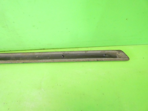 Listwa drzwiowa lewa tył 8E0853963 LZ9Y AUDI A4 B7 SEDAN 04-08