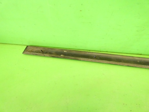 Listwa drzwiowa lewa tył 8E0853963 LZ9Y AUDI A4 B7 SEDAN 04-08