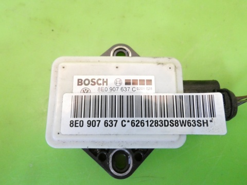 Moduł czujnik sensor esp 8E0907637C AUDI A4 B7 2.0 ALT 04-08