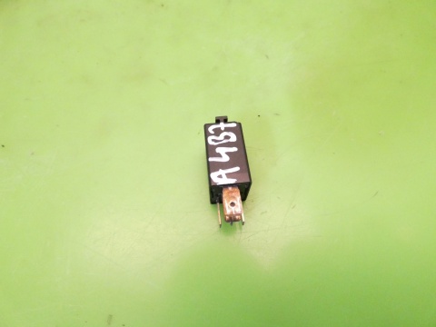 Przekaźnik 395 8Z0951253 AUDI A4 B7 2.0 ALT 04-08