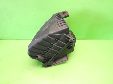 Obudowa filtra powietrza 06B133837AG 06B000183 AUDI A4 B7 2.0 ALT 04-08