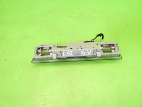 Lampka oświetlenie kabiny tył 8P0947111A AUDI A4 B7 04-08