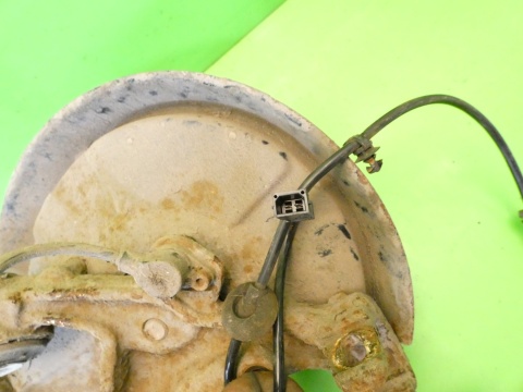 Zwrotnica piasta prawa tył AUDI A4 B7 2.0 ALT SEDAN 04-08