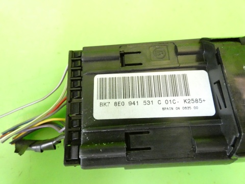 Przełącznik włącznik świateł halogeny 8E0941531C AUDI A4 B7 04-08