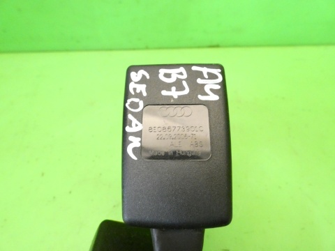 Zatrzask zapięcie pasa bezpieczeństwa lewy środek tył AUDI A4 B7 SEDAN 04-08