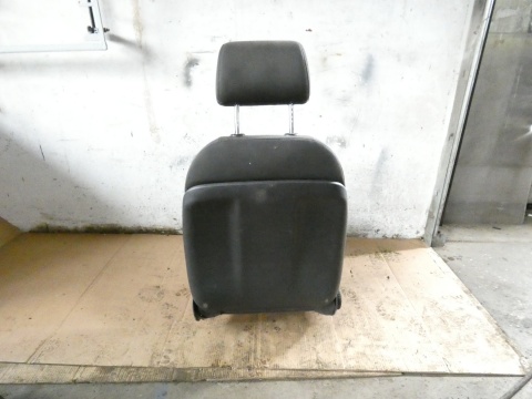 Fotel prawy pasażera przód AUDI A4 B7 SEDAN 04-08