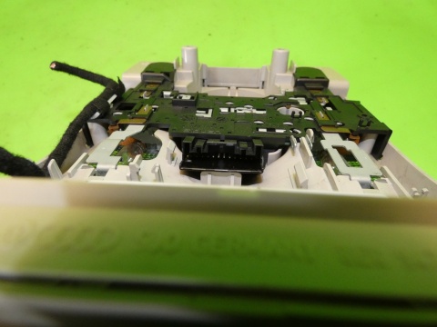 Lampka oświetlenie kabiny przód 8E0947135A AUDI A4 B7 04-08