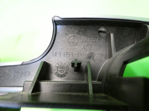 Ramka dekor deski lewy 8E1853189 AUDI A4 B7 04-08