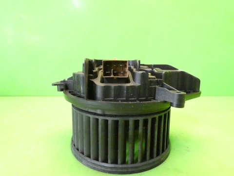 Dmuchawa wentylator nawiewu 8E1820021E AUDI A4 B7 2.0 ALT 04-08