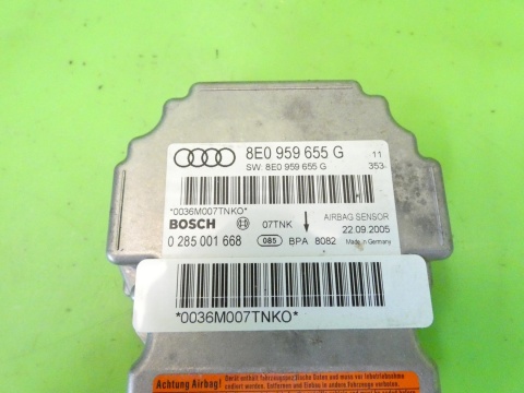 Moduł sensor airbag 0285001668 8E0959655G AUDI A4 B7 2.0 ALT 04-08