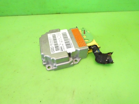 Moduł sensor airbag 0285001668 8E0959655G AUDI A4 B7 2.0 ALT 04-08