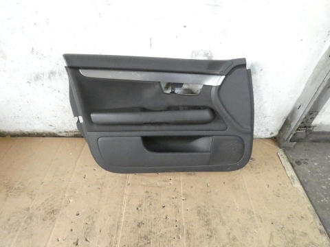Boczek tapicerka lewa przód soul AUDI A4 B7 SEDAN 04-08