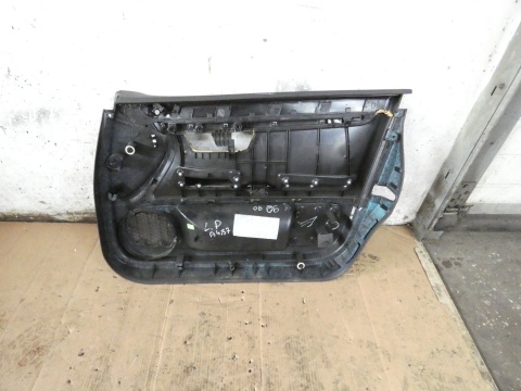 Boczek tapicerka lewa przód soul AUDI A4 B7 SEDAN 04-08