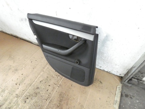 Boczek tapicerka lewa tył soul AUDI A4 B7 SEDAN 04-08