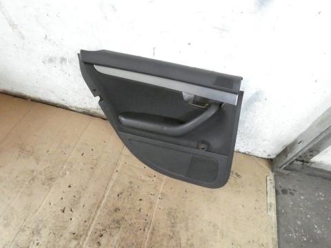 Boczek tapicerka lewa tył soul AUDI A4 B7 SEDAN 04-08