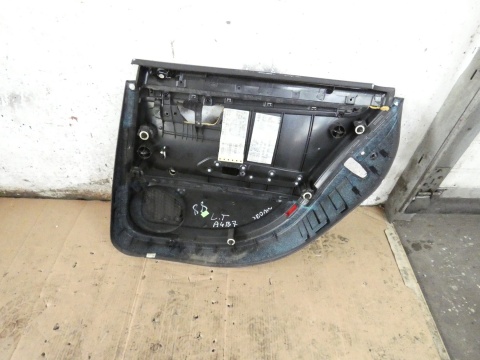 Boczek tapicerka lewa tył soul AUDI A4 B7 SEDAN 04-08