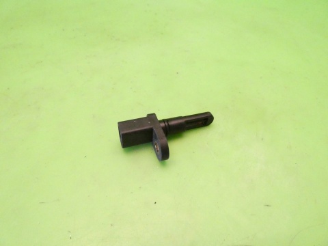 Czujnik temperatury powietrza dolotowego 06B905379D AUDI A4 B7 2.0 ALT 04-
