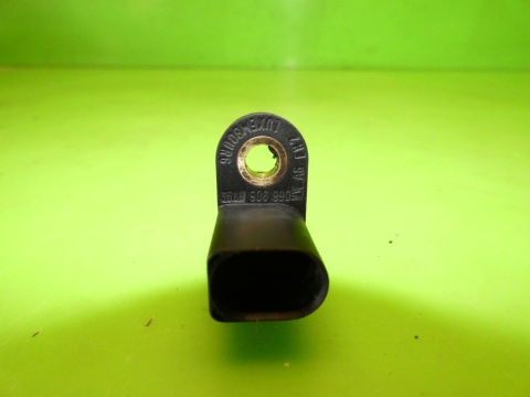 Czujnik temperatury powietrza dolotowego 06B905379D AUDI A4 B7 2.0 ALT 04-
