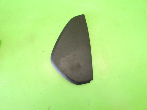 Zaślepka osłona deski lewa soul 8E0857085A AUDI A4 B7 SEDAN 04-08