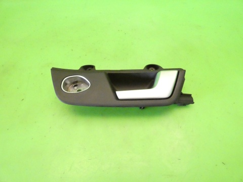 Klamka wewnętrzna prawa przód soul AUDI A4 B7 SEDAN 04-08
