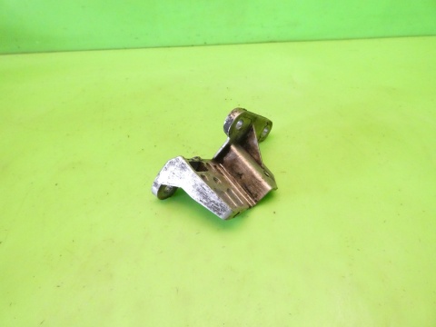 Łapa skrzyni multitronic 4B0713125D AUDI A4 B7 2.0 ALT 04-08