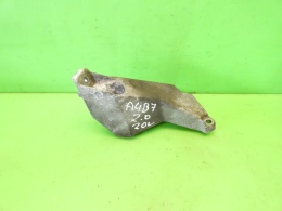 Łapa wspornik silnika prawa 8E0199307A AUDI A4 B7 2.0 ALT 130KM 04-08